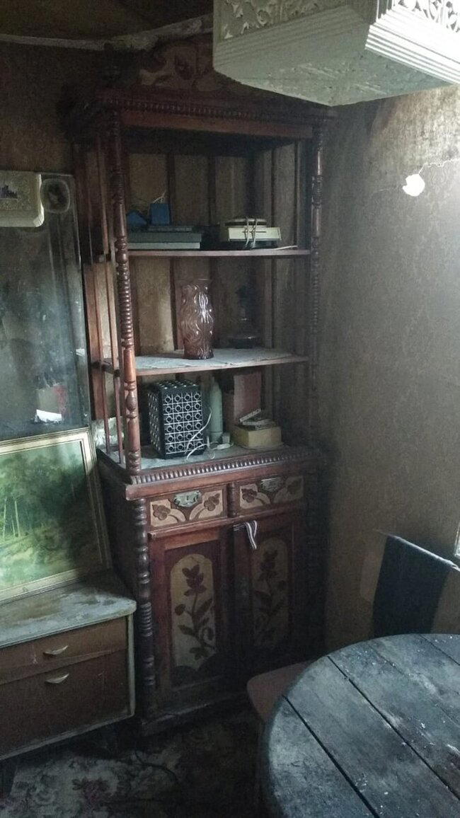 Что может быть ценного, внутри старой дачи, купленной за 50000 рублей. Да много чего!