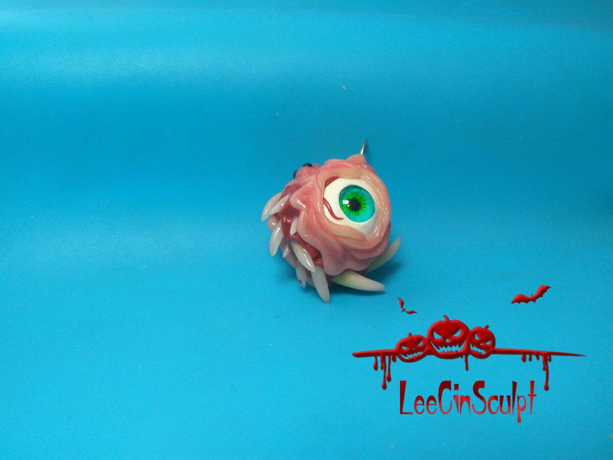 Creepy teratoma