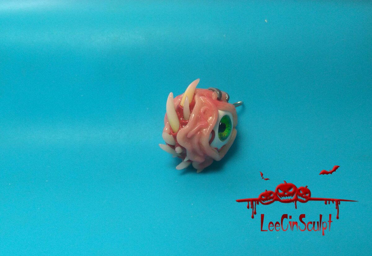 Creepy teratoma
