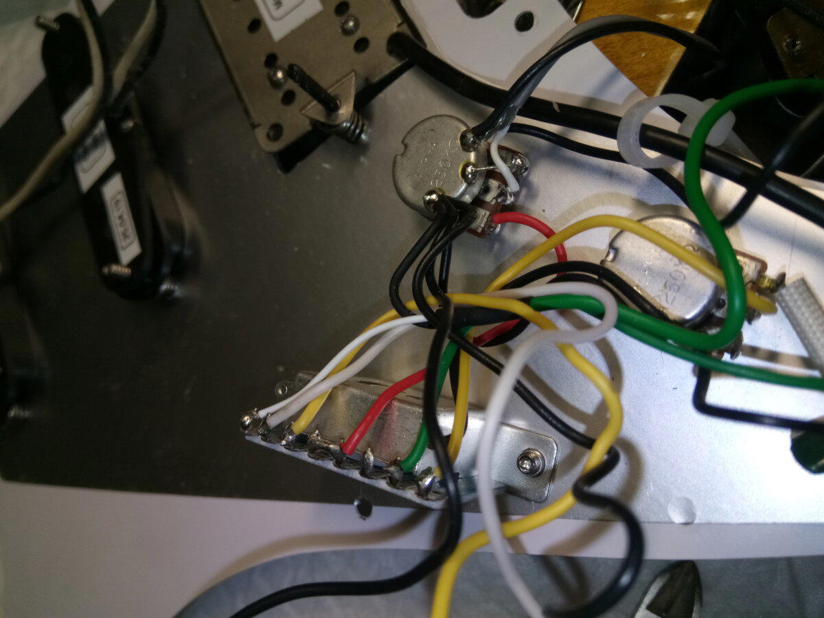 Доработка squier bullet strat