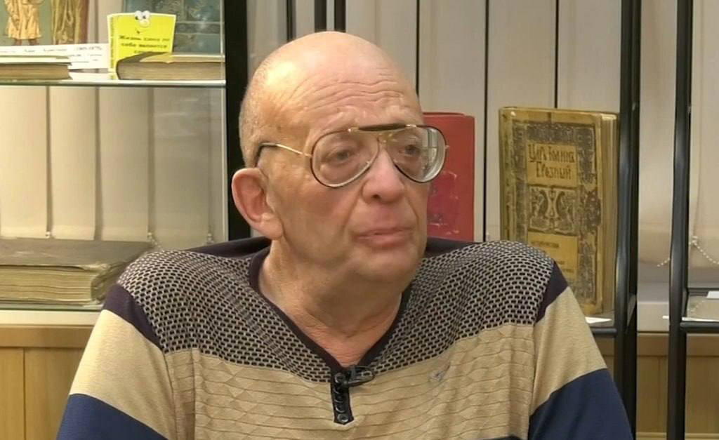 Володарский умер