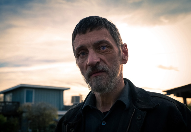 Стоит ли смотреть сериал «Слишком стар чтобы умереть молодым»