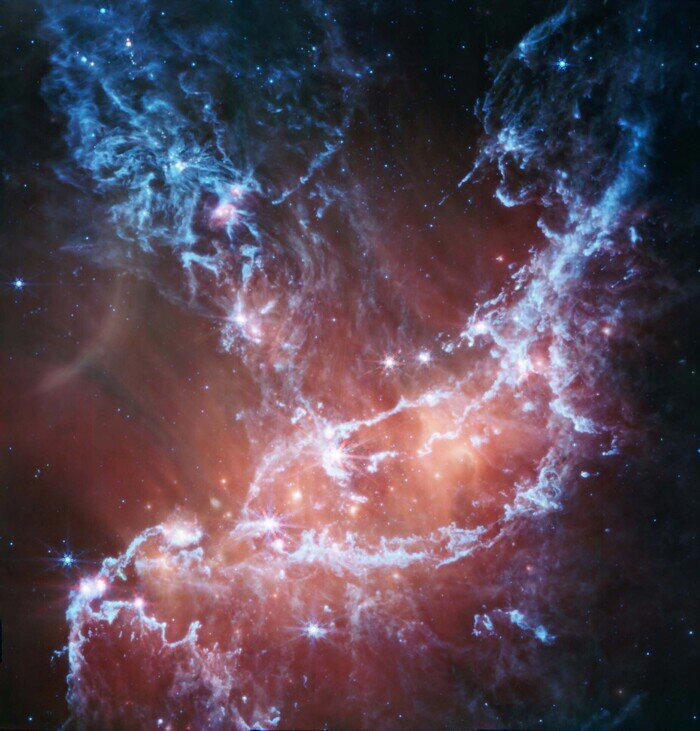 © NASA, ESA, CSA, N. Habel (JPL), P. Kavanagh (Maynooth University)