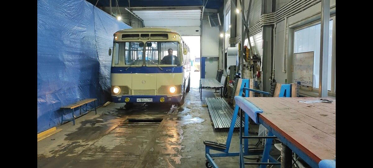 Замена панели предохранителей в автобусе ЛиАЗ-677. Проект "Лёня" завершён!
