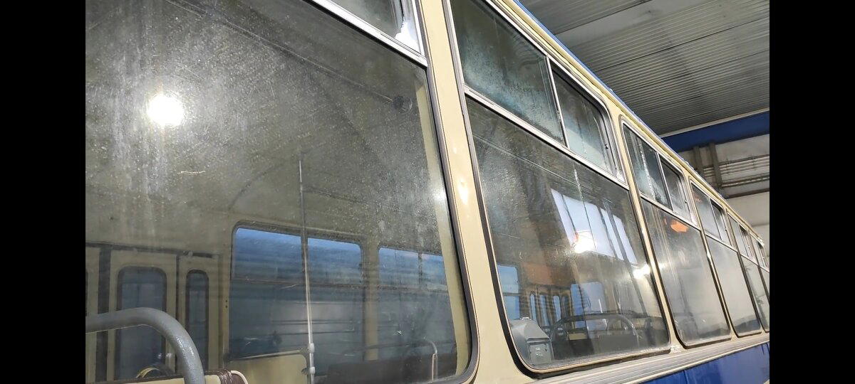 Замена панели предохранителей в автобусе ЛиАЗ-677. Проект "Лёня" завершён!