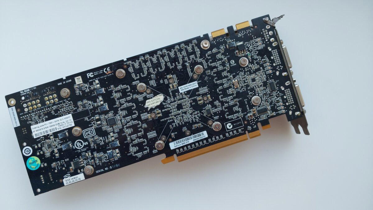 nVidia GeForce 8800 GTX. Обратная сторона.