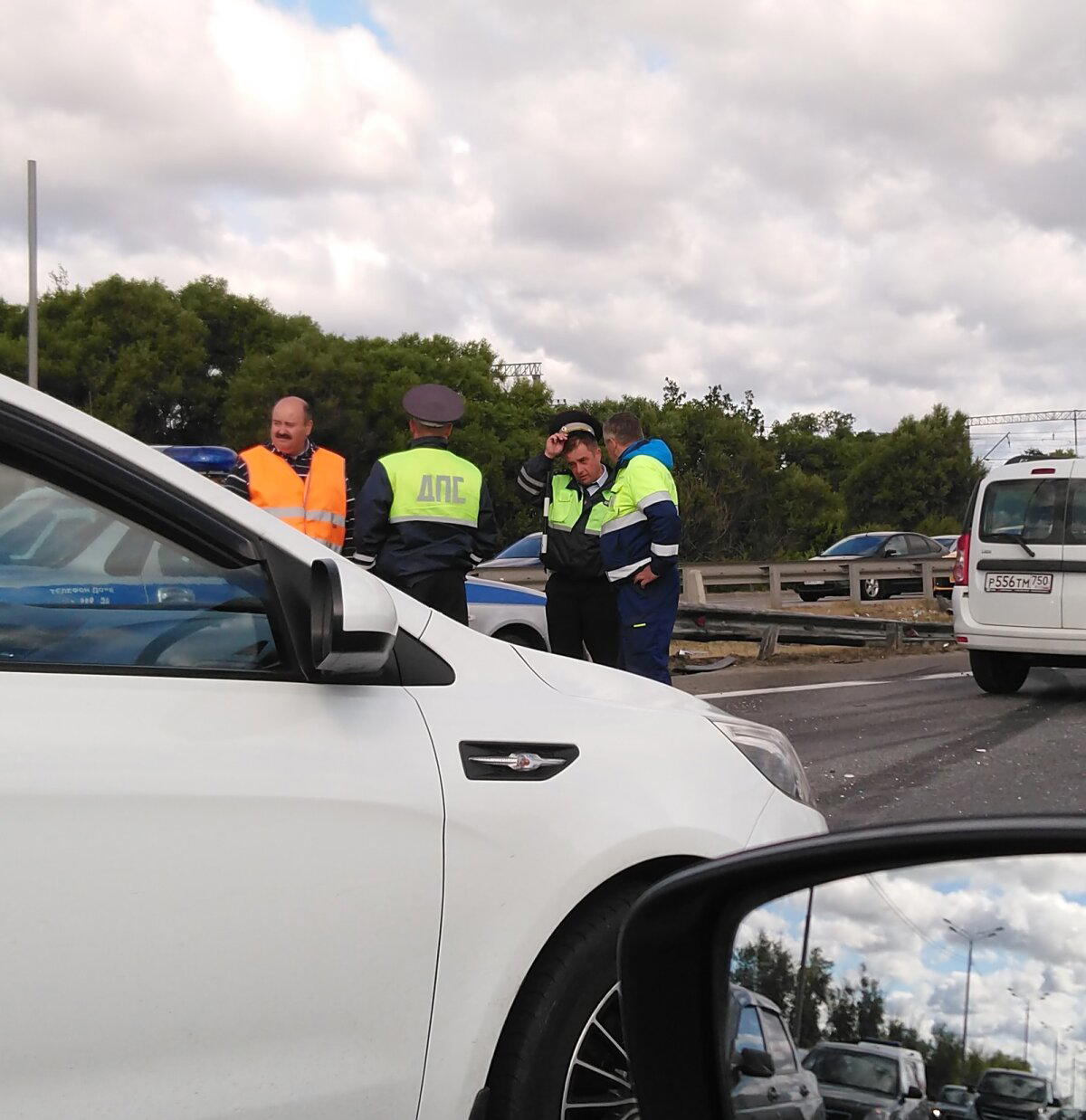 Авария на М4, Ленинский район Московской области 04.07.2019 и обочечники.