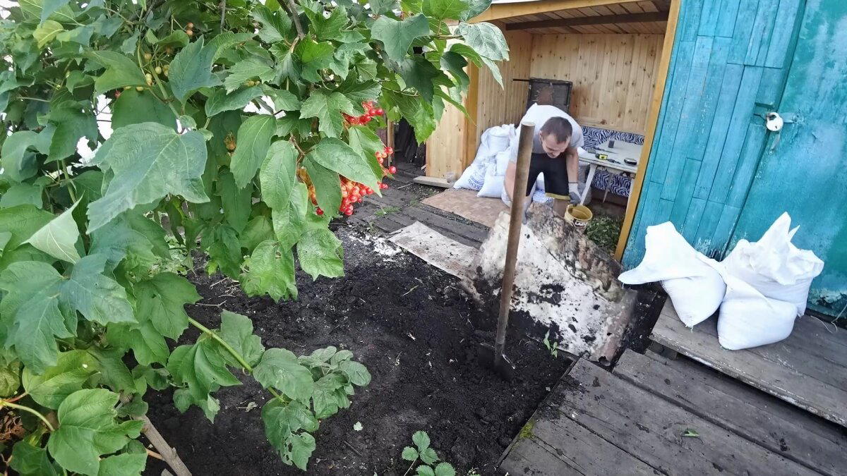 Укладка тротуарной плитки. Благоустройство зоны отдыха