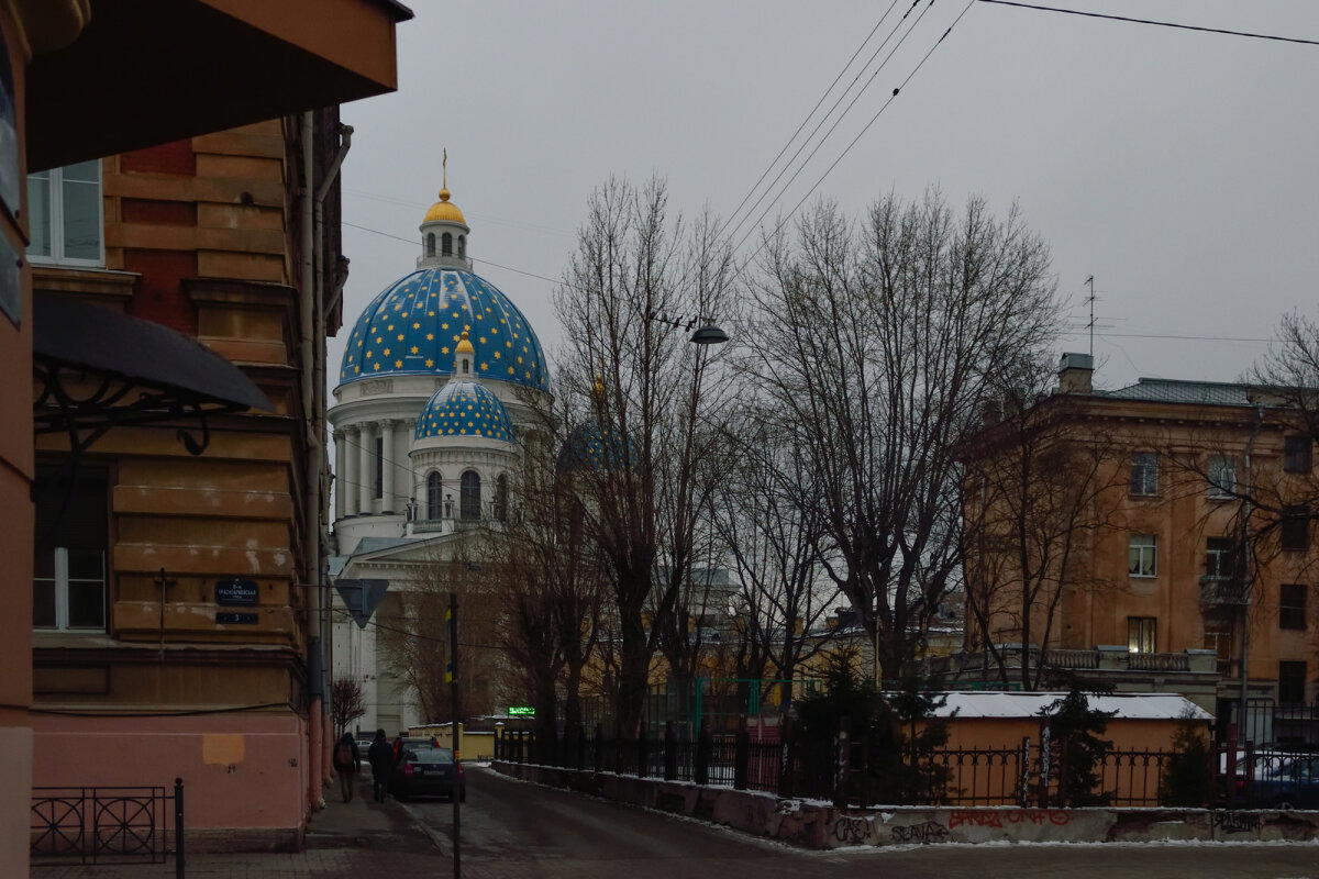 Санкт-Петербург.