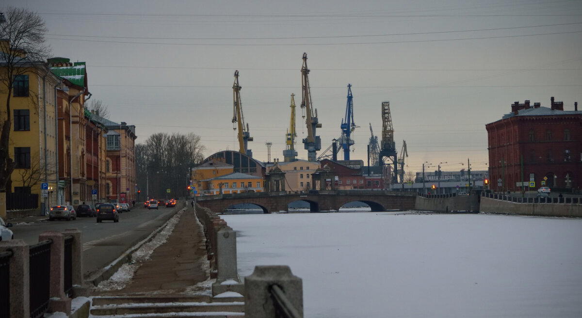 Санкт-Петербург.