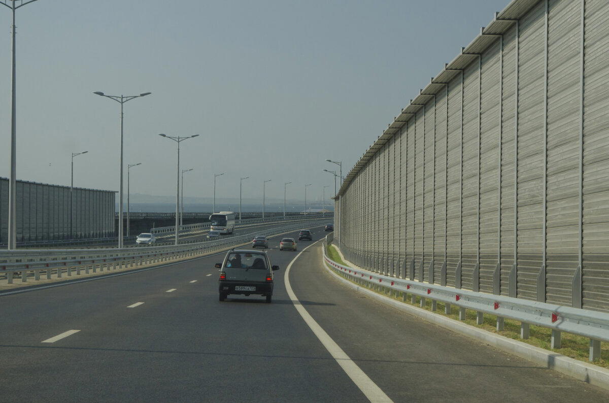 Крымский мост.