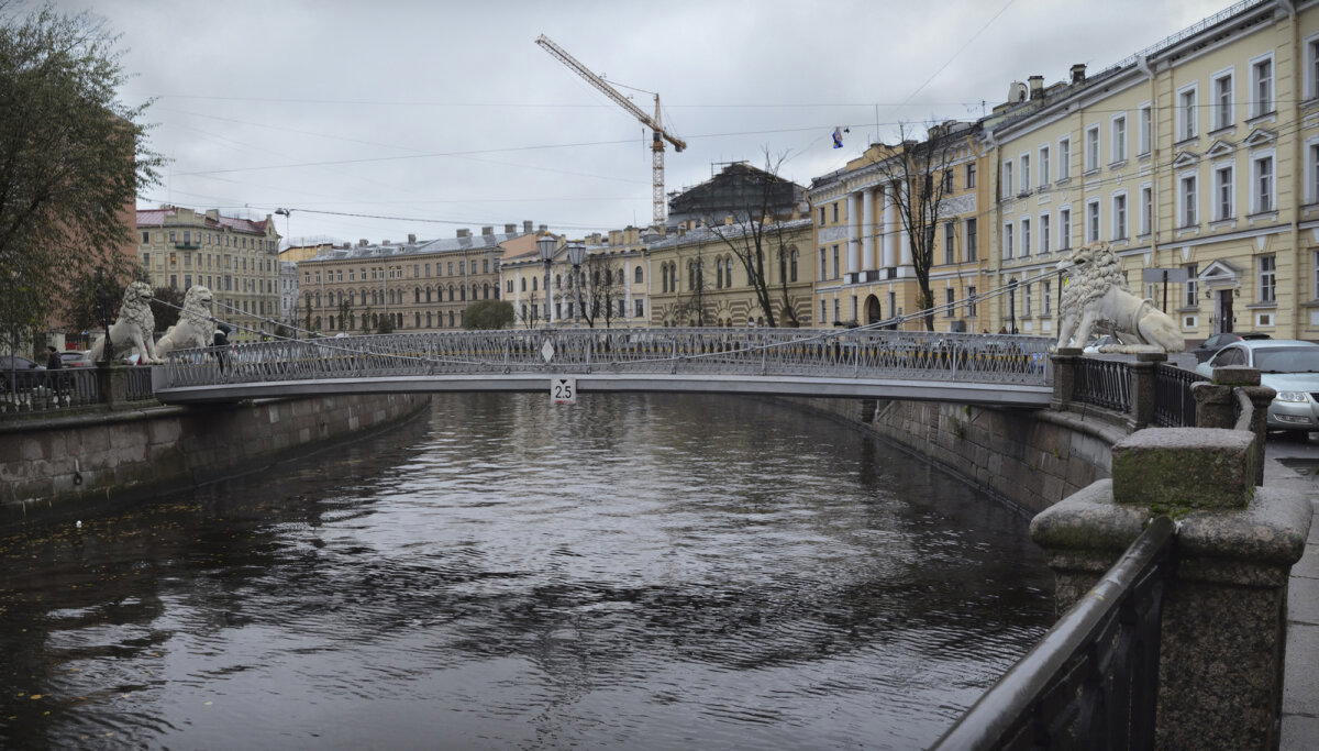 Львиный мост.