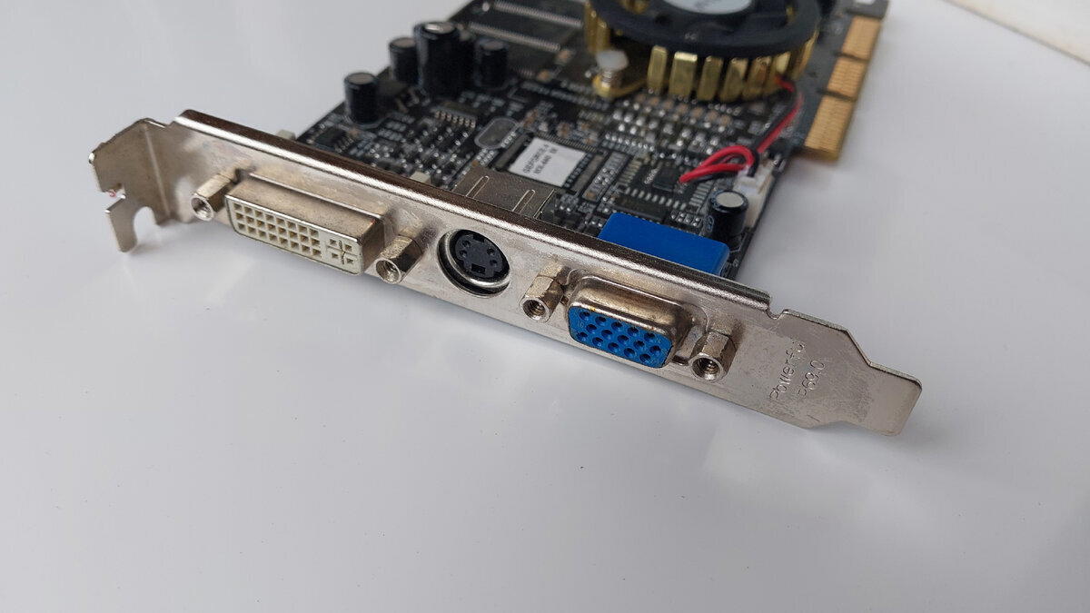 Видеокарты нашей молодости. nVidia GeForce 4 MX440