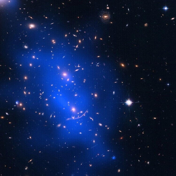 © NASA