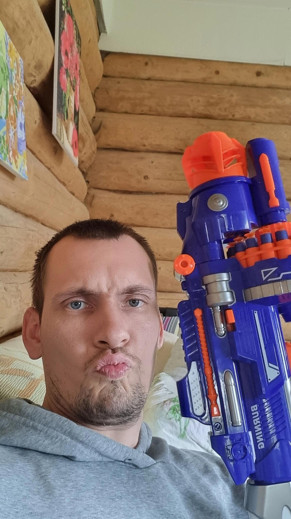 Идиотское, но весёлое сэлфи, для всех кого бесят сэлфи &#x1F917;