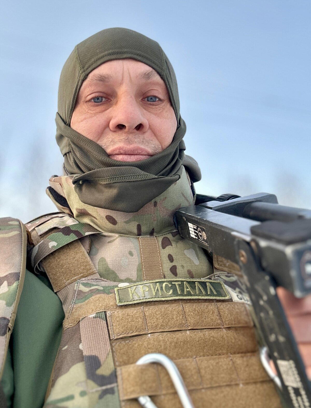 Капец - только на фото заметил линию загара по балаклаве. Солнечно, но ветрено...
