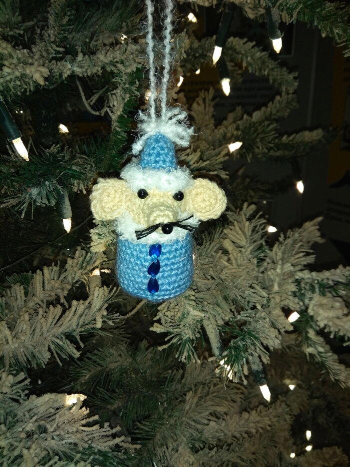 Мышь еловая новогодняя