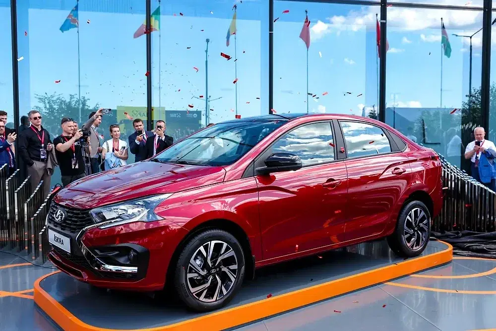 Lada Iskra: Новый B-класс за миллион — стоит ли она своих денег?
