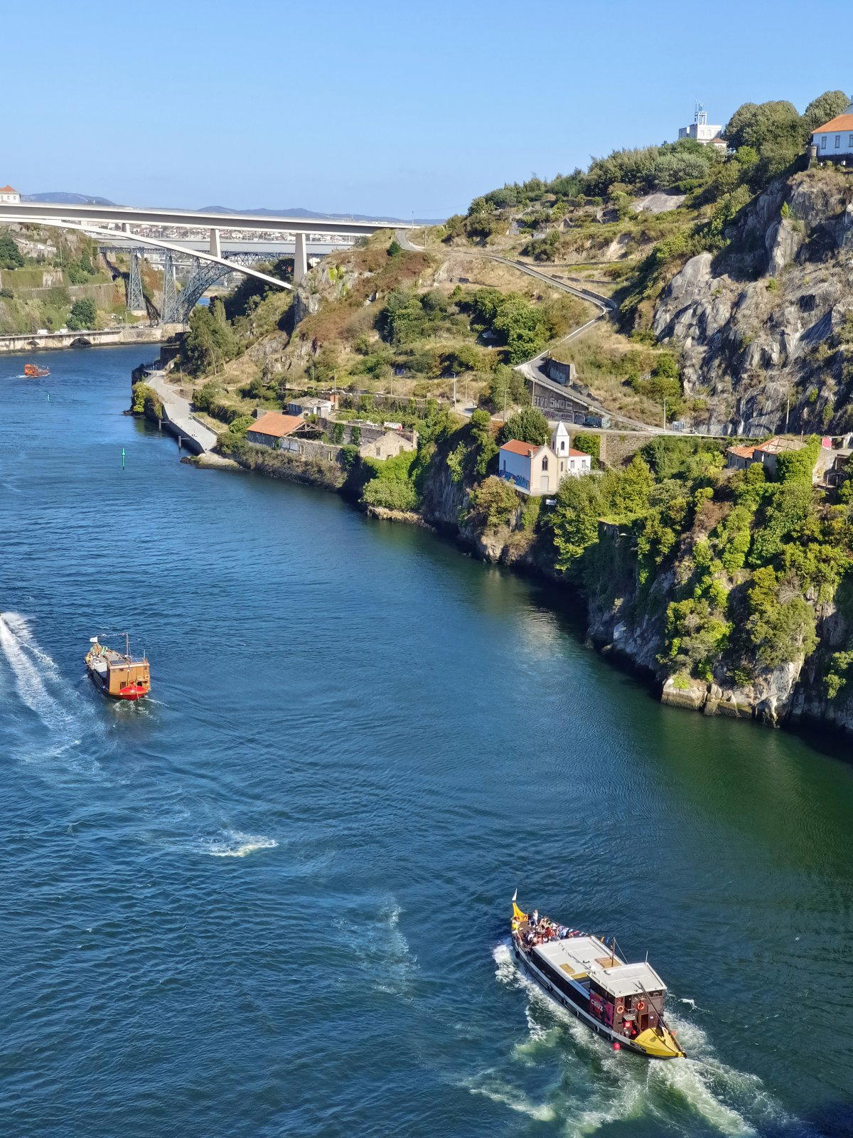 Вид на Порту с моста Ponte Luis I
