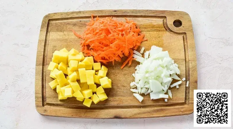 Рыбный суп с рисом и картошкой