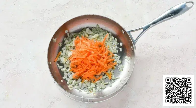 Рыбный суп с рисом и картошкой