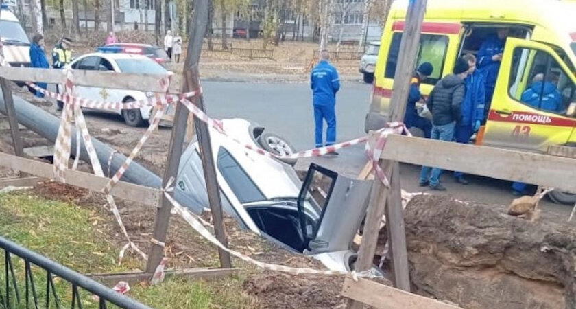 Пешеходу пришлось возместить ущерб в 215 тыс руб за то, что чтобы его не сбить, водителю пришлось уйти в кювет