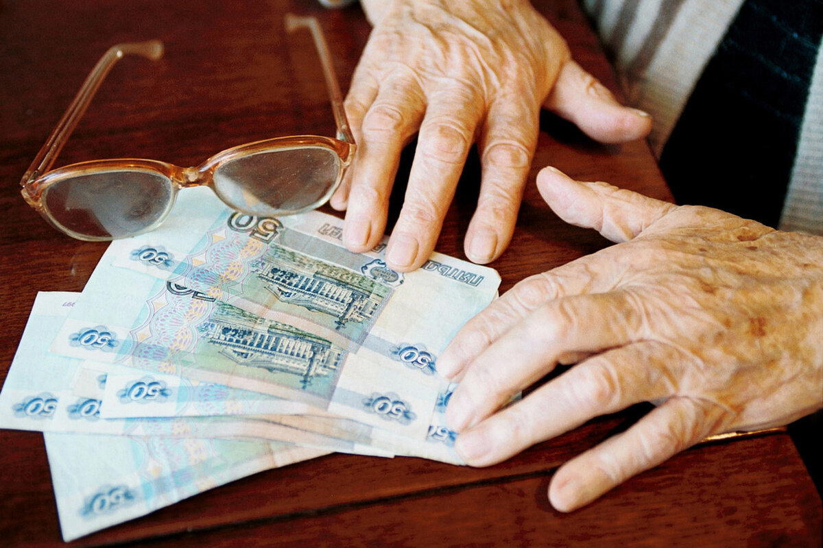Недоплачивают пенсию, так как не учли в стаж периоды учебы в ВУЗе. Это законно?
