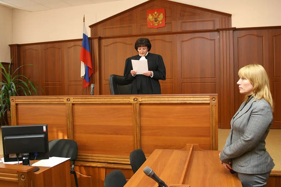 За потерянную банковскую карту теперь можно угодить под суд:! Разбираем пример