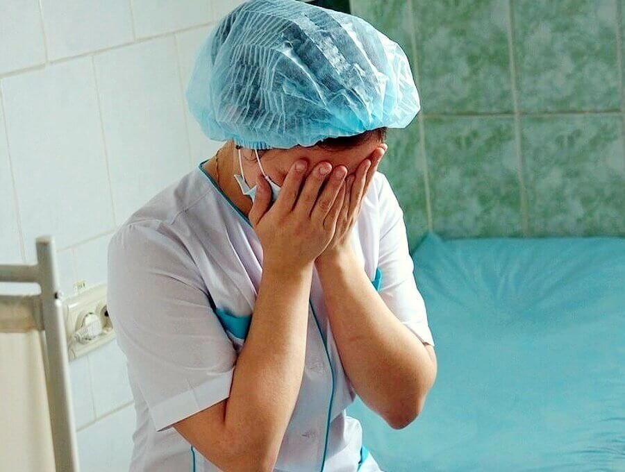 Медсестра взыскала моральный вред с хамоватой врачихи
