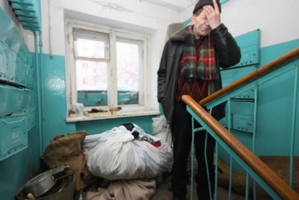 После развода женщина подала в суд иск о выселении бывшего мужа из ее квартиры. А квартиру-то купил он!