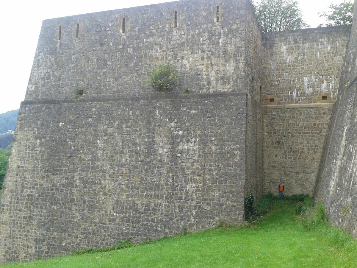Крепость Шпаренбург (Sparrenburg), Билефельд, Германия