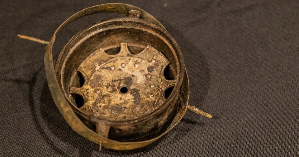 Компас с сухой картушкой, обнаруженный в Таллине | Estonian Maritime Museum
