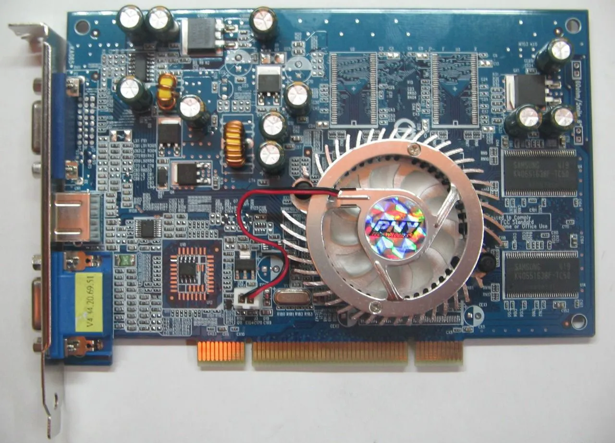 Видеокарты нашей молодости. nVidia GeForce FX5500.