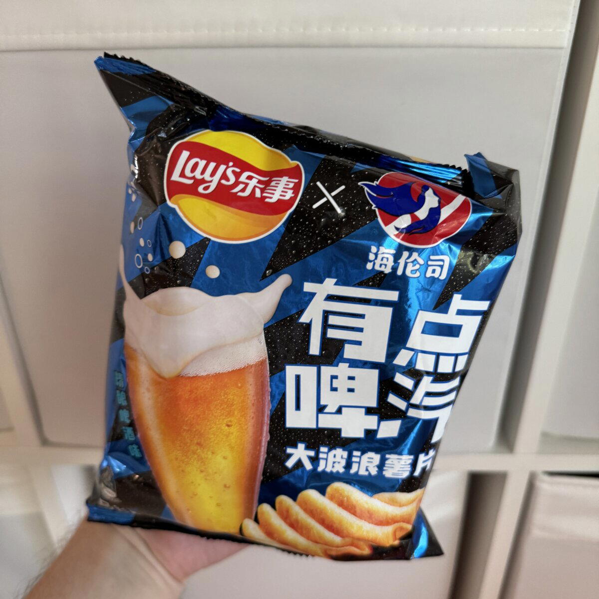 LAY’S со вкусом крафтового пива и крафтового пива с персиком. А вы пробовали?⁠⁠