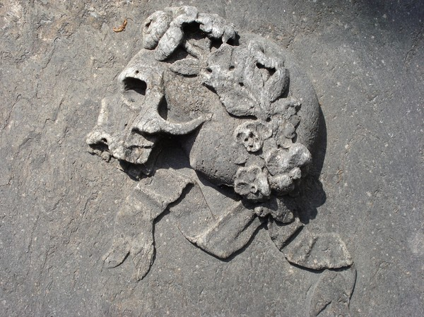 Некрополь XVIII века. Санкт-Петербург. 2010 год, месяц август