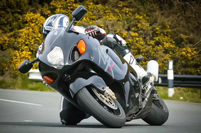 Suzuki GSX1300R Hayabusa 1999