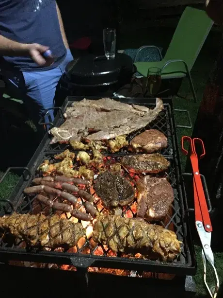 и ещё braai из Южной Африки. Ребята действительно любят это дело