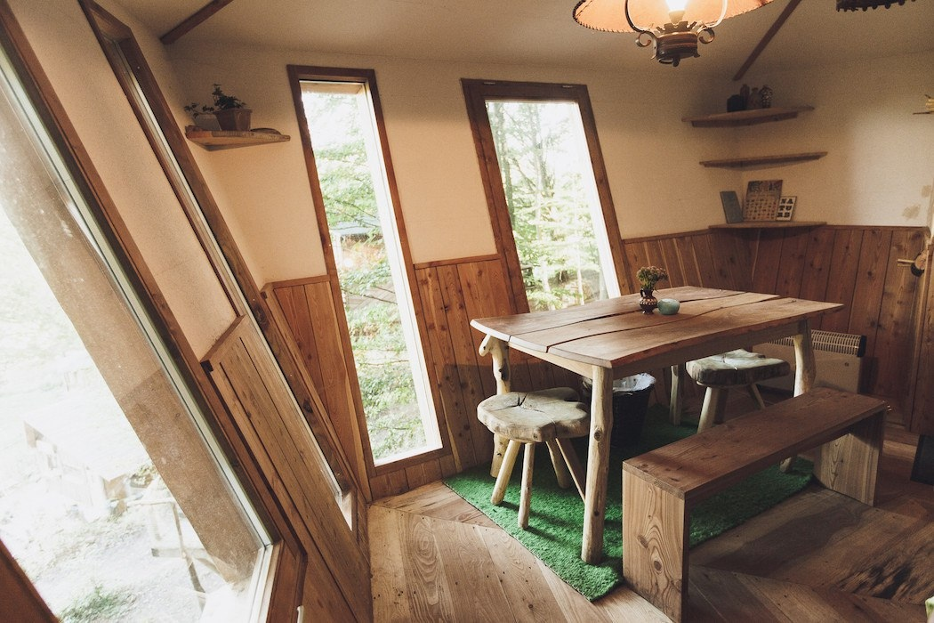 «Robin’s Nest Treehouse Hotel» - отель Питера Беккера на деревьях в лесах Германии