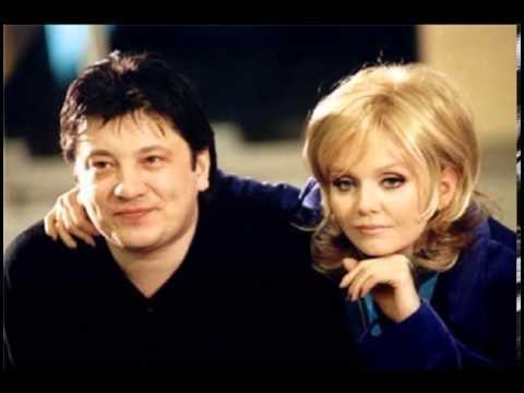 Валерия (Валерия Юрьевна Перфилова) и её второй муж Александр Валерьевич Шульгин (род. 25 августа1964, Иркутск) — российский композитор и автор песен, продюсер, предприниматель. Руководит группой компаний «Фамилия», осуществляющей деятельность в сфере медиа, издательского бизнеса и индустрии развлечений.