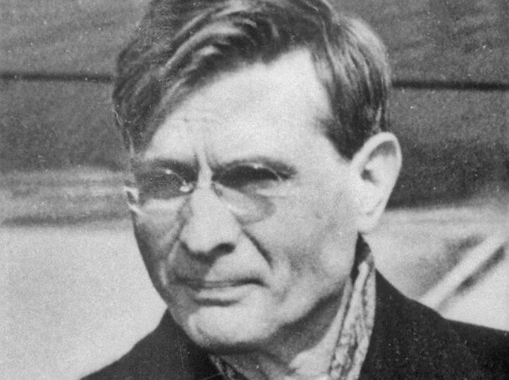 Странный характер Михаила Суслова.