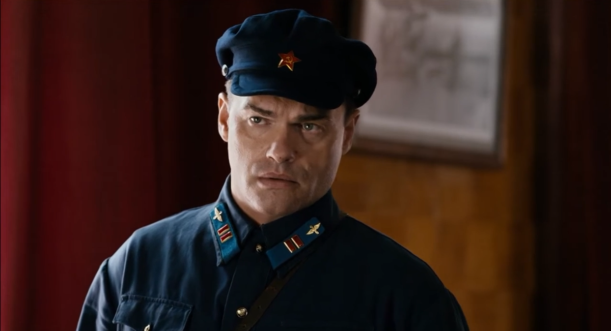 Сериал 2012 года "Чкалов". Четвертая серия. Новые приключения воздушного хулигана