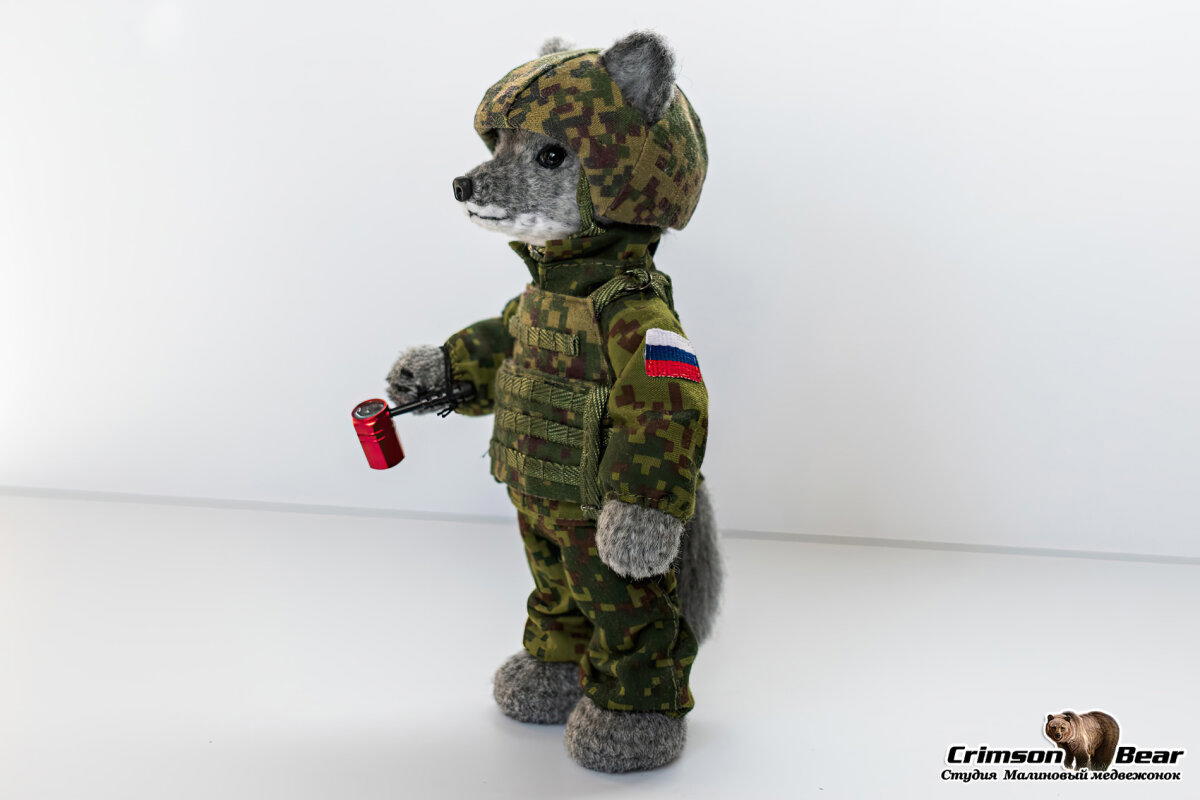 Волк военный