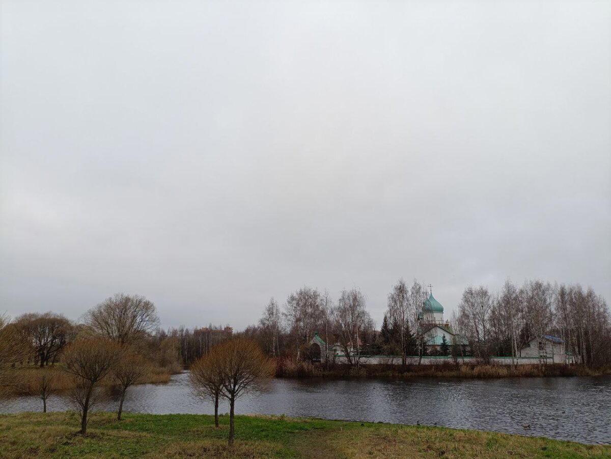 Серо, холодно, красиво. Фото.