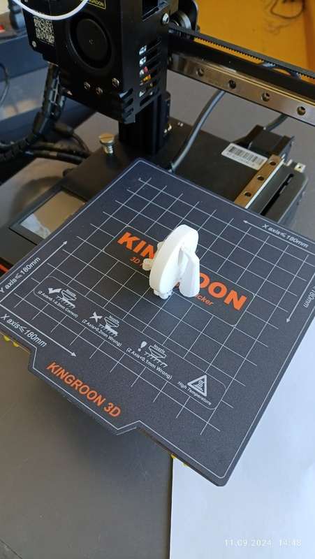 3D принтер с AliExpress за 9 000 руб. Как он  печатает?