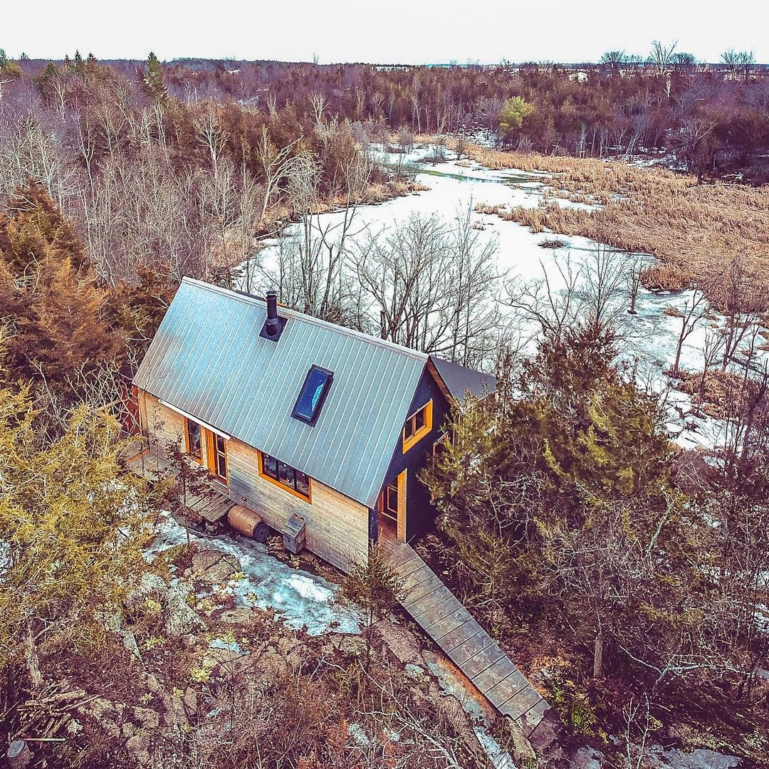 Raven House - дом в районе Тысячи Островов недалеко от Онтарио, Канада