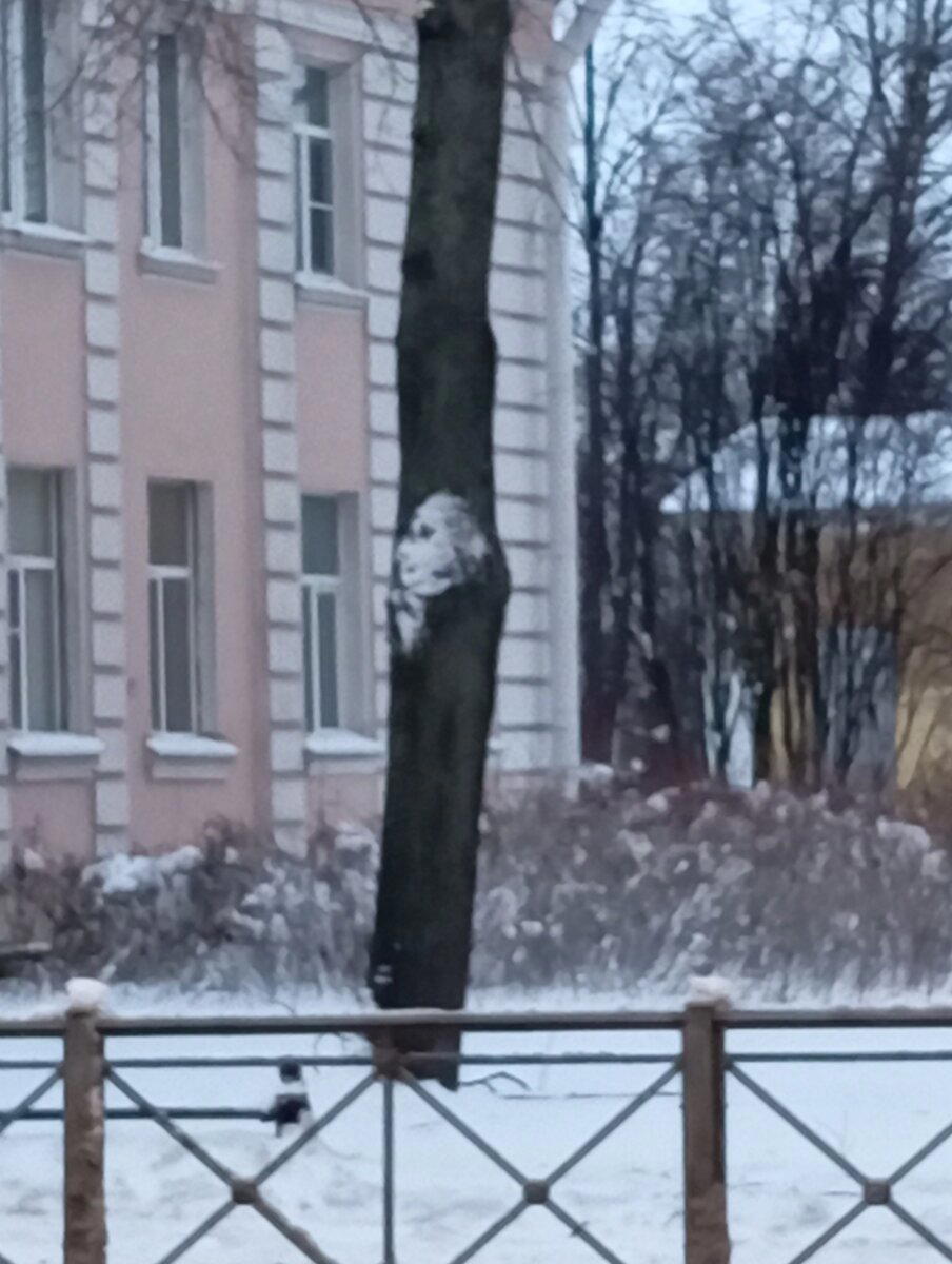 Мне напоминает Пушкина А.С.