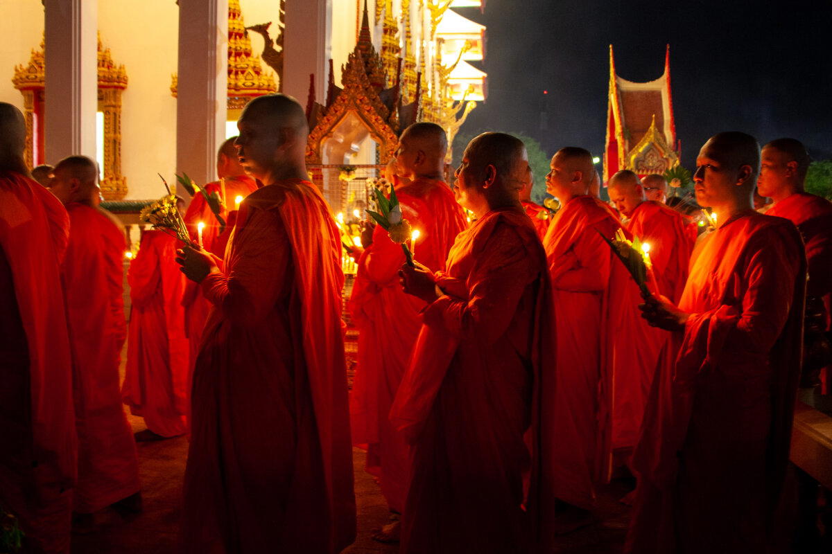 Visakha Bucha в Таиланде