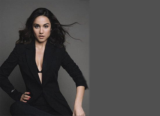 Саммер Бишил (Summer Bishil)