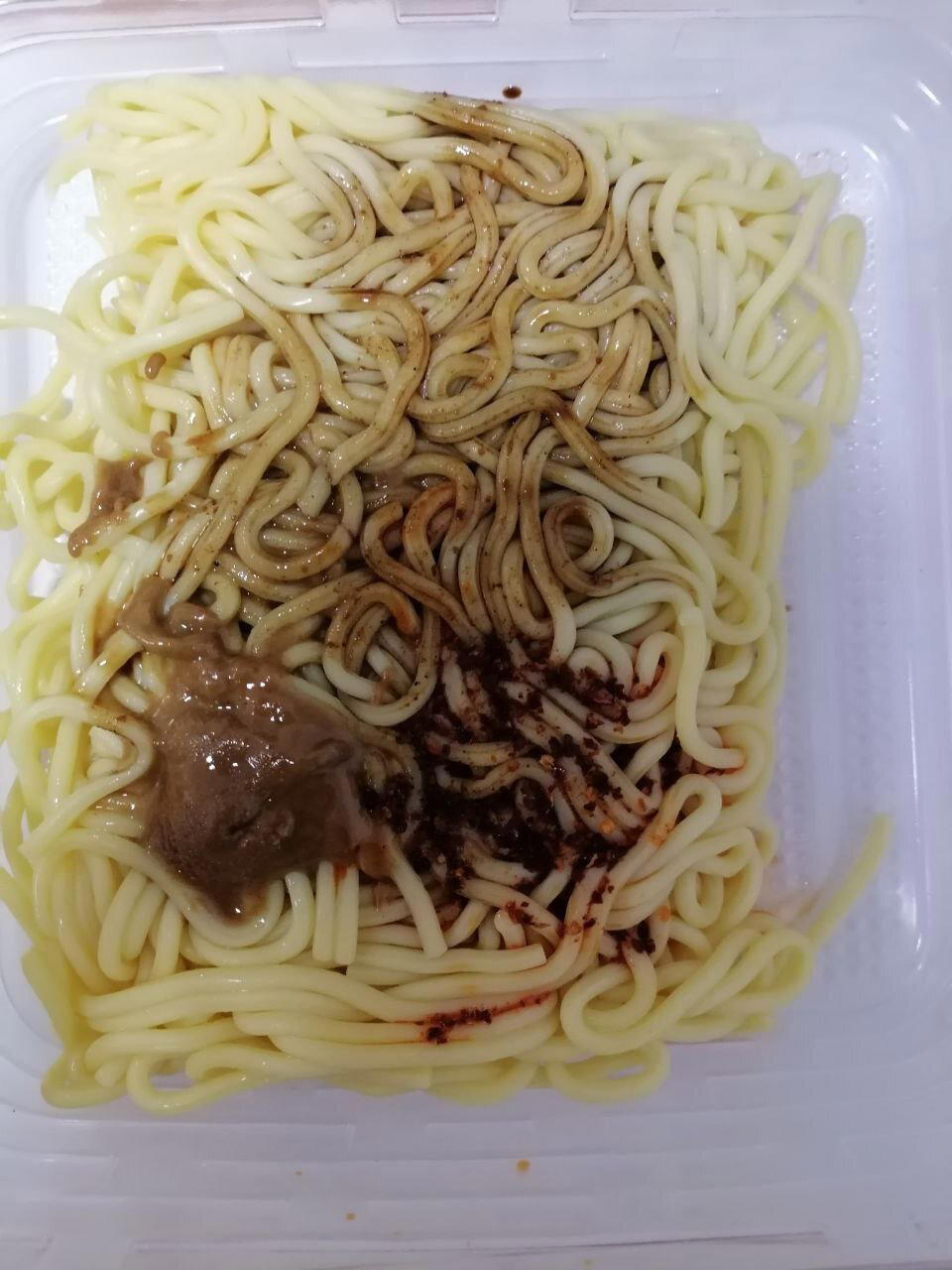 Обзор китайской лапши удон Yingyangweishi с соусом по-уханьски Cao is starving