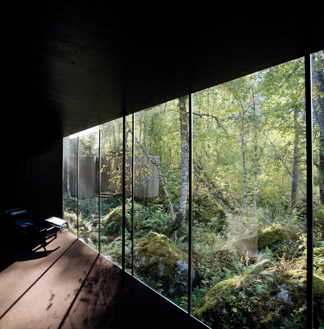 Juvet Landscape Hotel расположен на северо-западе Норвегии